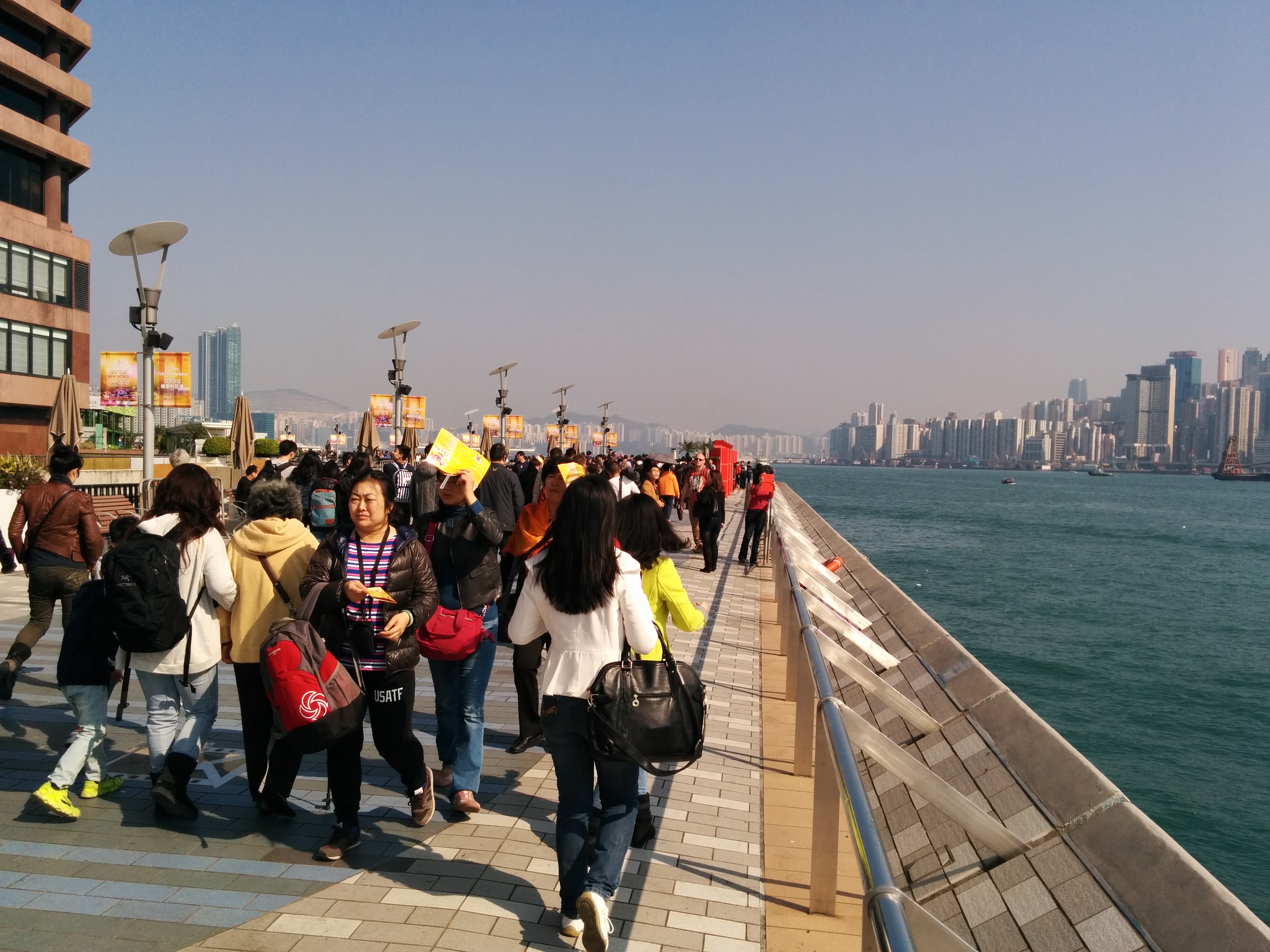 Mainland Tourists2