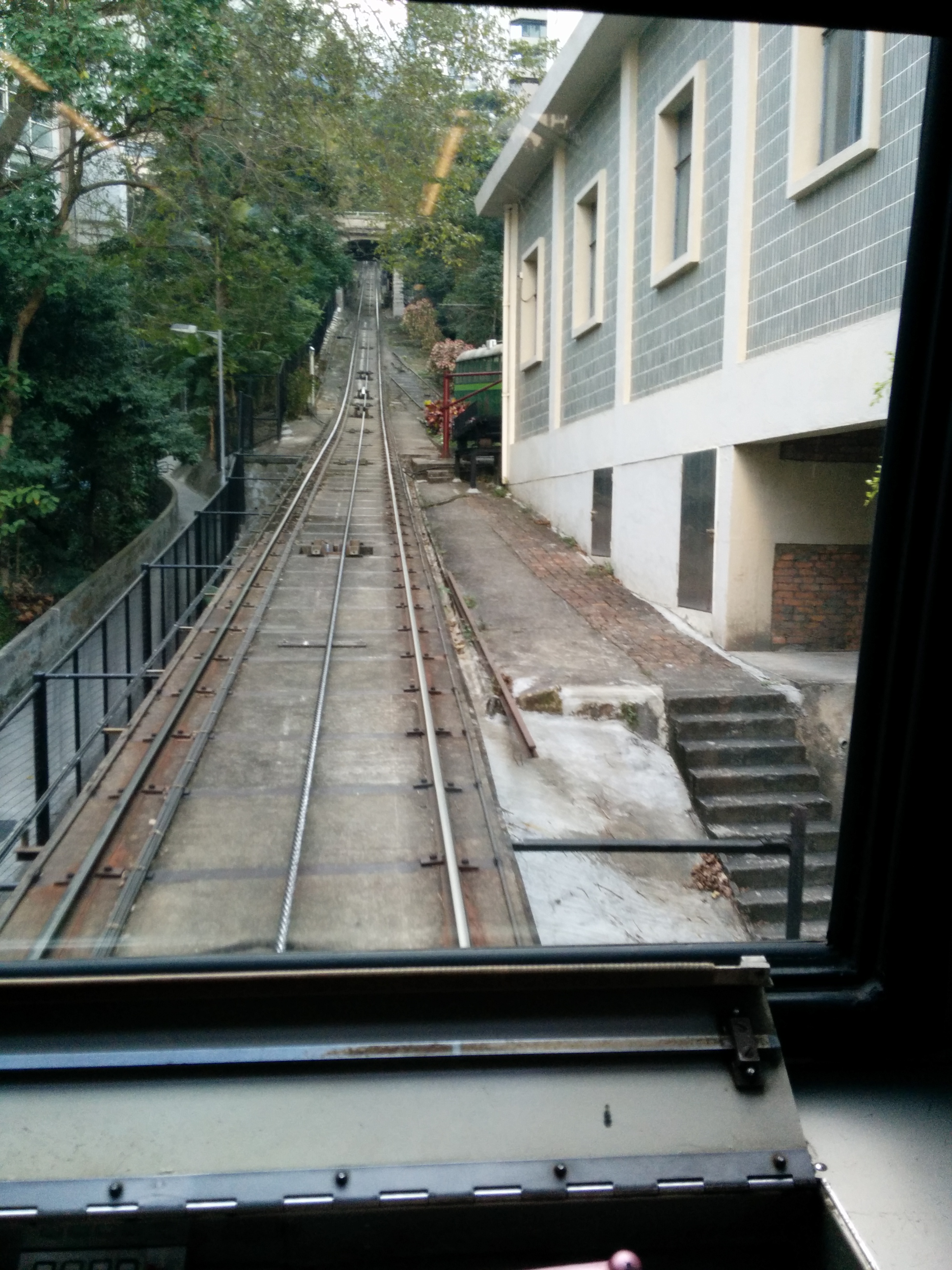 Tram1